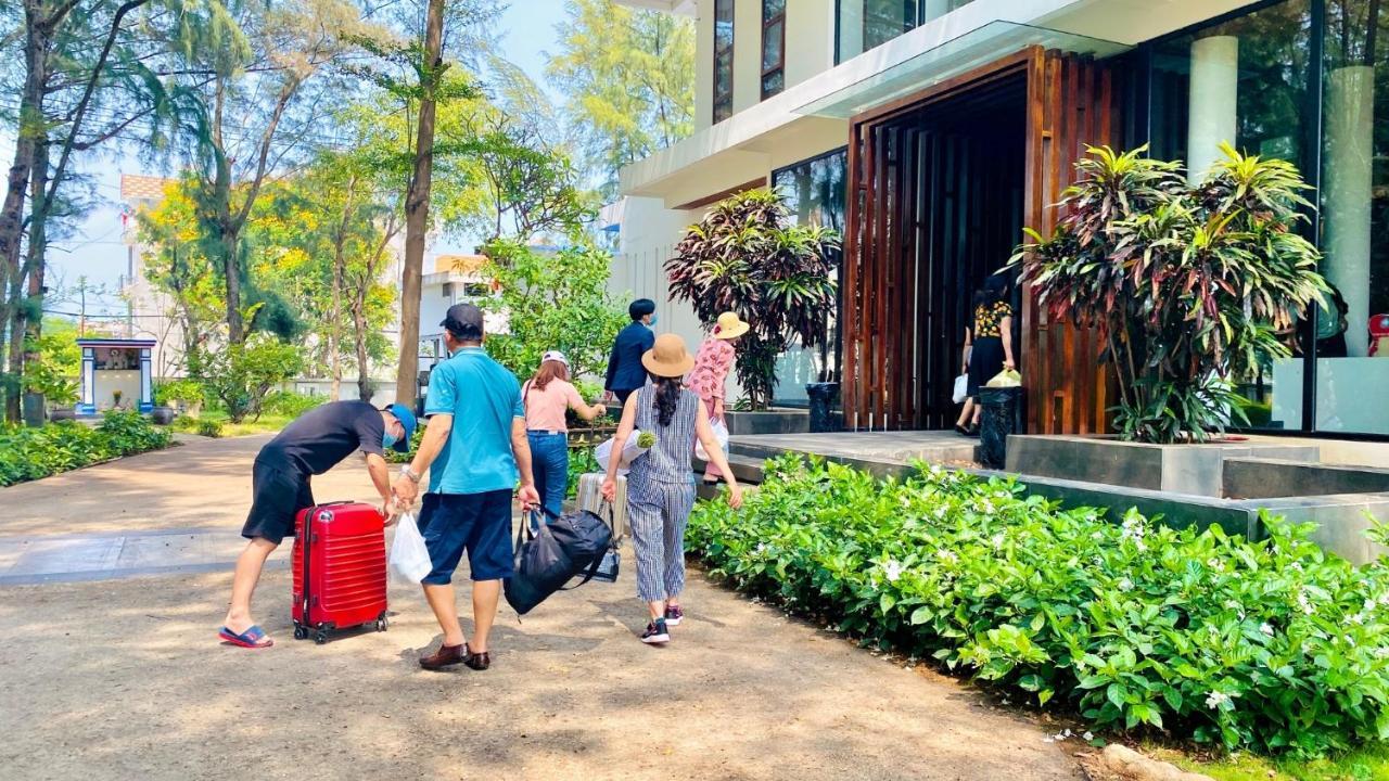 Biet Thu Mat Tien Bien Saint Simeon Resort Vung Tau Exterior photo